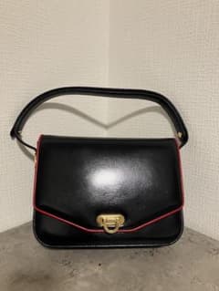 【美品】銀座カネマツ　ハンドバッグ ブラック レッド ゴールド金具のサムネイル
