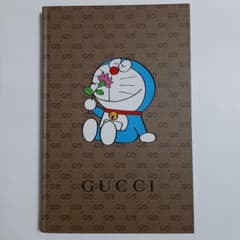 GUCCI　ドラえもん　ノートのサムネイル