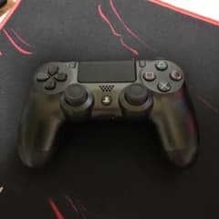 PS4 コントローラーのサムネイル