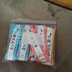 果実ジュースのサムネイル