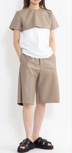 FAUX LEATHER CROPPED TOPフェイクレザーHYKEのサムネイル