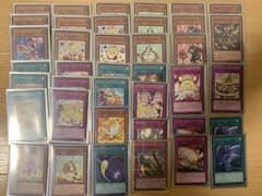 遊戯王 構築済みマドルチェデッキのサムネイル