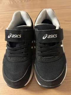 ASICS アシックス　スニーカー 16cm ブラック　美品のサムネイル