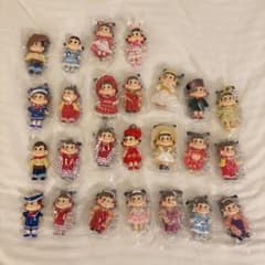 ペコちゃん　キーホルダー 25個セットのサムネイル
