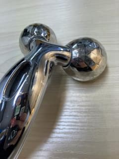 ReFa 美顔ローラー ダブルボール シルバー ReFa 美顔ローラー ダブルボール - メルカリ
