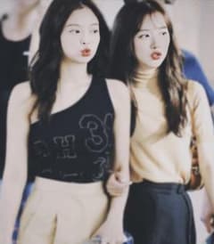 手作りトレカ チェキ風 blackpink ジス ジェニー jensooのサムネイル