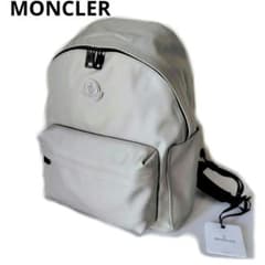 新品】MONCLER リュック NEW PIERRICK グレージュ - メルカリ