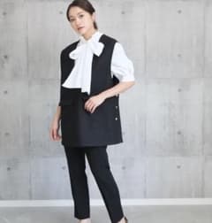 em. V-neck vest pull-over ブラックのサムネイル