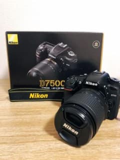 【Nボスタム様専用】Nikon d7500本体 18-140 VR レンズキットのサムネイル
