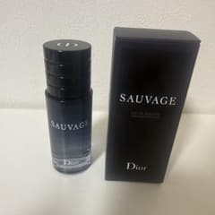 Dior香水ソヴァージュのサムネイル