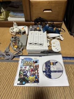 【すぐに遊べるセット】【動作確認済】 Wii 本体 スマブラXセットのサムネイル