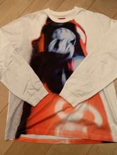 supreme シュプリーム   ロンTのサムネイル
