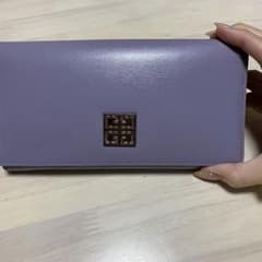 長財布のサムネイル