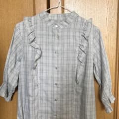 チェックシャツ ブラウス　フリルのサムネイル