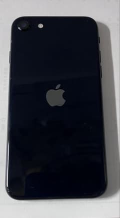 iPhone SE 第2世代 64GB ブラック99%のサムネイル