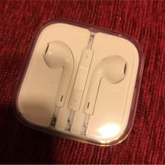 iPhone イヤフォン 正規品のサムネイル