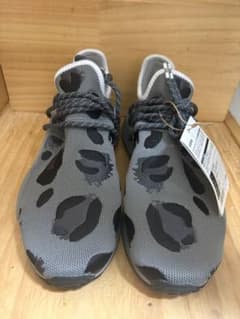 28 新品未使用 adidas Pharrell Williamsのサムネイル