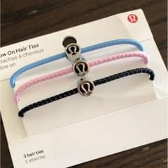 ルルレモン  ヘアゴム 新品です！のサムネイル