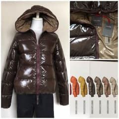 SALE★新品★人気色 DUVETICA【デュベティカ】  ダウンジャケットのサムネイル