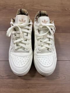 adidas Forum Bold ホワイト ゴールド スニーカー（中古）のサムネイル