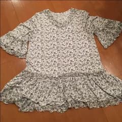 小花柄❁﻿七分丈 チュニックのサムネイル
