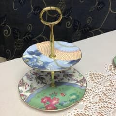 ウエジウッド　　　ケーキースタンドのサムネイル