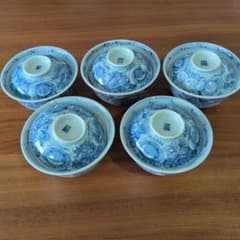 蓋つき煮物椀 5客セット 染付 花文様　骨董市購入 蓋つき煮物椀 5客セット 染付 花文様 骨董市購入 - メルカリ