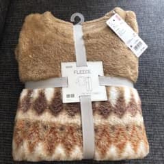 ユニクロ フリース M 新品のサムネイル