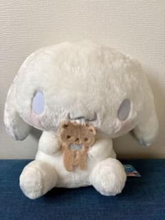 シナモンロール　ぬいぐるみ　特大サイズのサムネイル