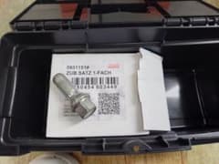 Morton様専用　ナット等パーツのサムネイル