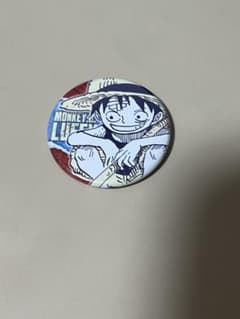 ONEPIECE ワンピース ルフィ 幼少期缶バッジ ☆新品未使用☆麦わらストアのサムネイル