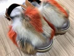 値下げ！JEANASIS 厚底ファーサンダル Lのサムネイル