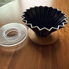 ORIGAMI ドリッパー ネイビー 木製ホルダー付きのサムネイル