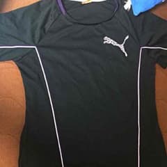 プーマTシャツのサムネイル