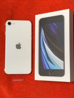 【 SIMフリー】iPhone SE 第2世代 ホワイト 64 GB auのサムネイル