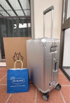 【即発送可】リモワORIGINAL Check-In M  60L 4輪キャリーのサムネイル