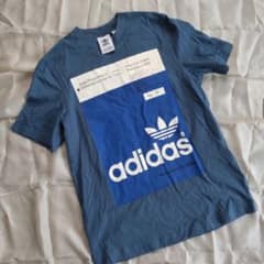 adidas プリント Tシャツ 青　Sのサムネイル