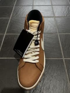 Nike SB Zoom Blazer Midのサムネイル