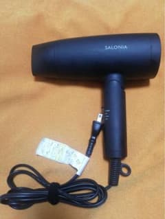 SALONIA ヘアドライヤーのサムネイル