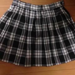制服スカートのサムネイル
