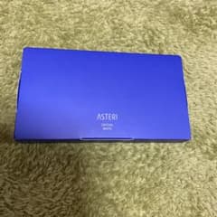 クリスタルホワイト　ファンデーションのサムネイル