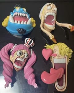 ワンピース びっくり顔マグネット - メルカリ