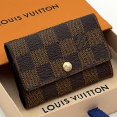 ❣️付属完備極美品❣️保護シール付❣️ルイヴィトン❣️ミュルティクレ4❣️ダミエ❣️ 美品】ルイヴィトン ダミエ ミュルティクレ6 キーケース 6連 男女兼用