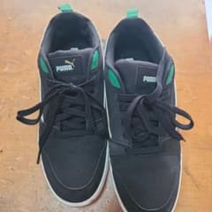 PUMA スニーカー ブラック/グリーンのサムネイル