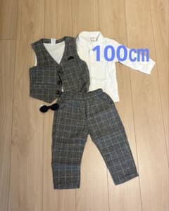 ベビーキッズフォーマルスーツ 4点セット 男の子 100㎝のサムネイル