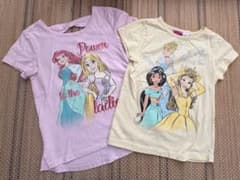 v*a様 ディズニー　プリンセス 半袖　Tシャツ 2枚セット 105〜110cmのサムネイル