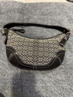 coach コーチ シグネチャー アクセサリーポーチ ワンハンドル 6351 coach コーチ シグネチャー アクセサリーポーチ ワンハンドル 6351