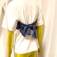 galleryデザインバックリボンTシャツのサムネイル