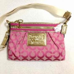 お値下げ！コーチの3wayバッグ♡のサムネイル