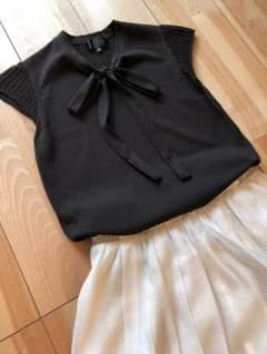 【美品】アンタイトル サマ－ニットのサムネイル